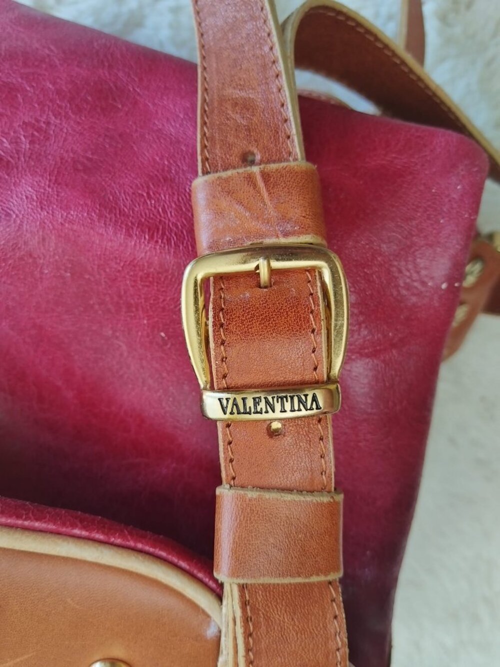 Vintage VALENTINA Italy Genuine Leather Handbag Burgundy & Cognac Brown - Picture 10 of 14